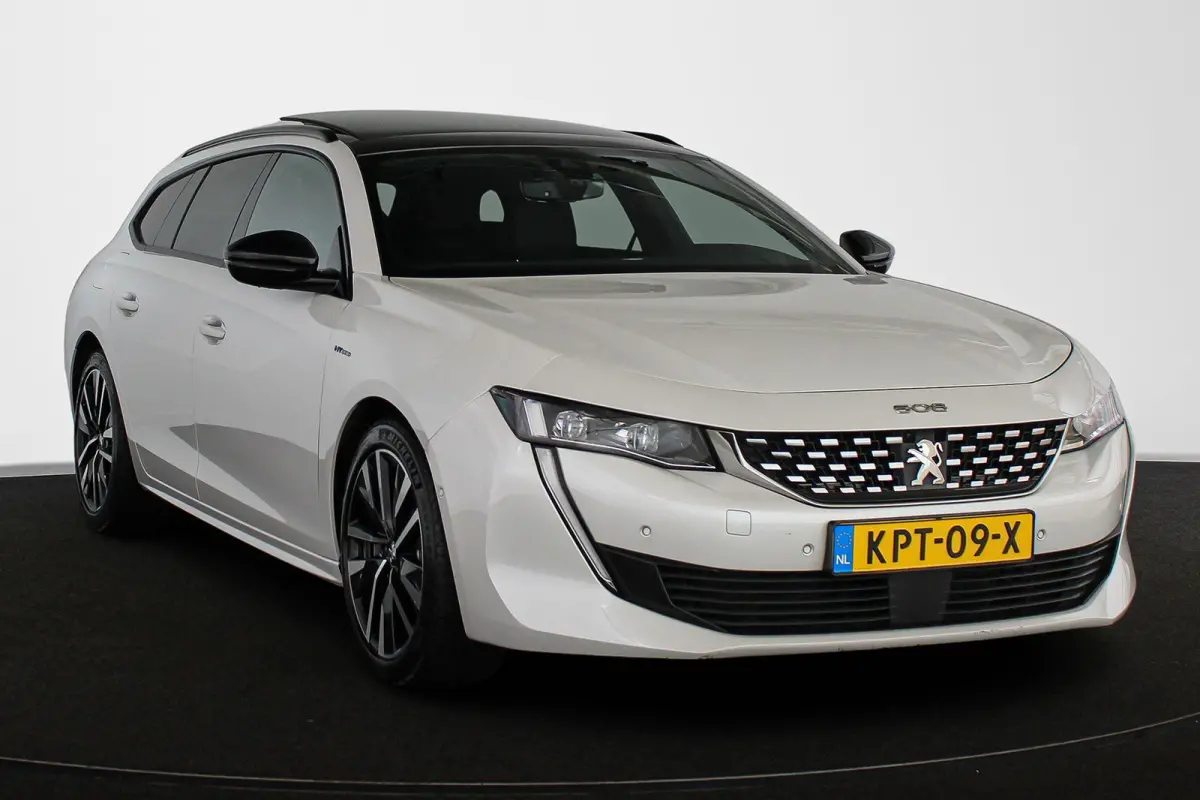 1.6 HYbrid GT Line SOH 91.5% Panoramadak Nappa Leder Stoelverwarming FOCAL