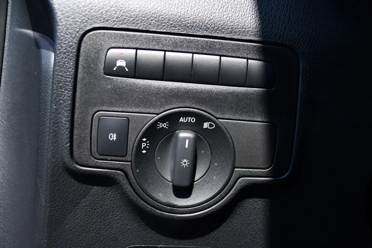 124 CDI L3 DC PB Edition Camera, Cruise, Carplay, Stoelverwarming, 237pk, Automaat, Multimedia, Trekhaak, Uniek!