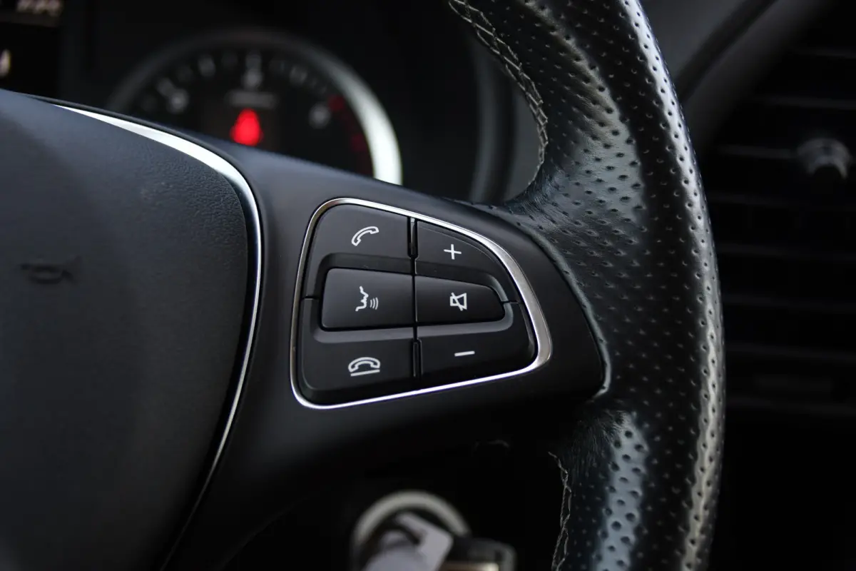 124 CDI L3 DC PB Edition Camera, Cruise, Carplay, Stoelverwarming, 237pk, Automaat, Multimedia, Trekhaak, Uniek!
