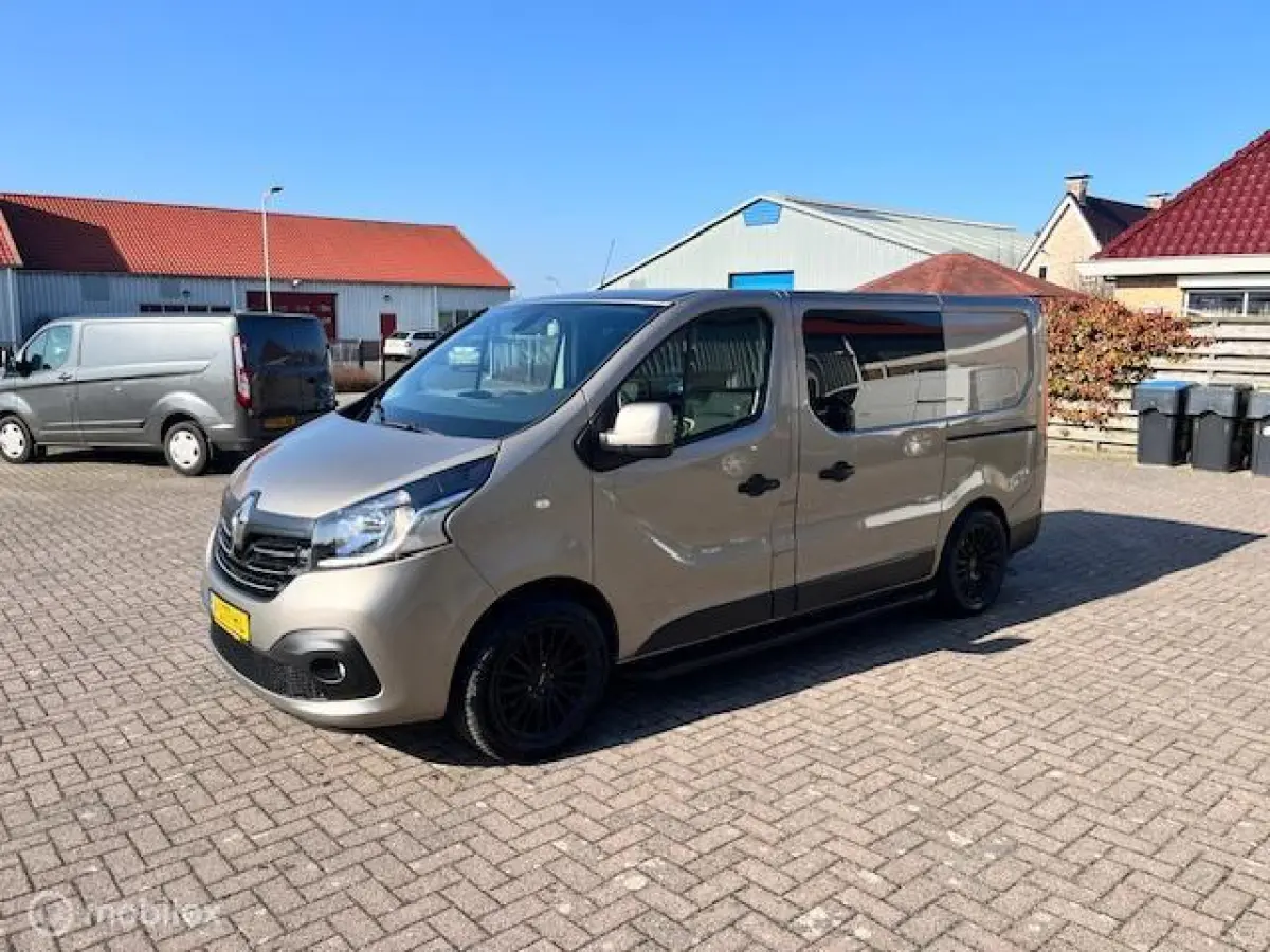 bestel 1.6 dCi T29 L2H1 DC Comfort Energy Rolstoelvervoer