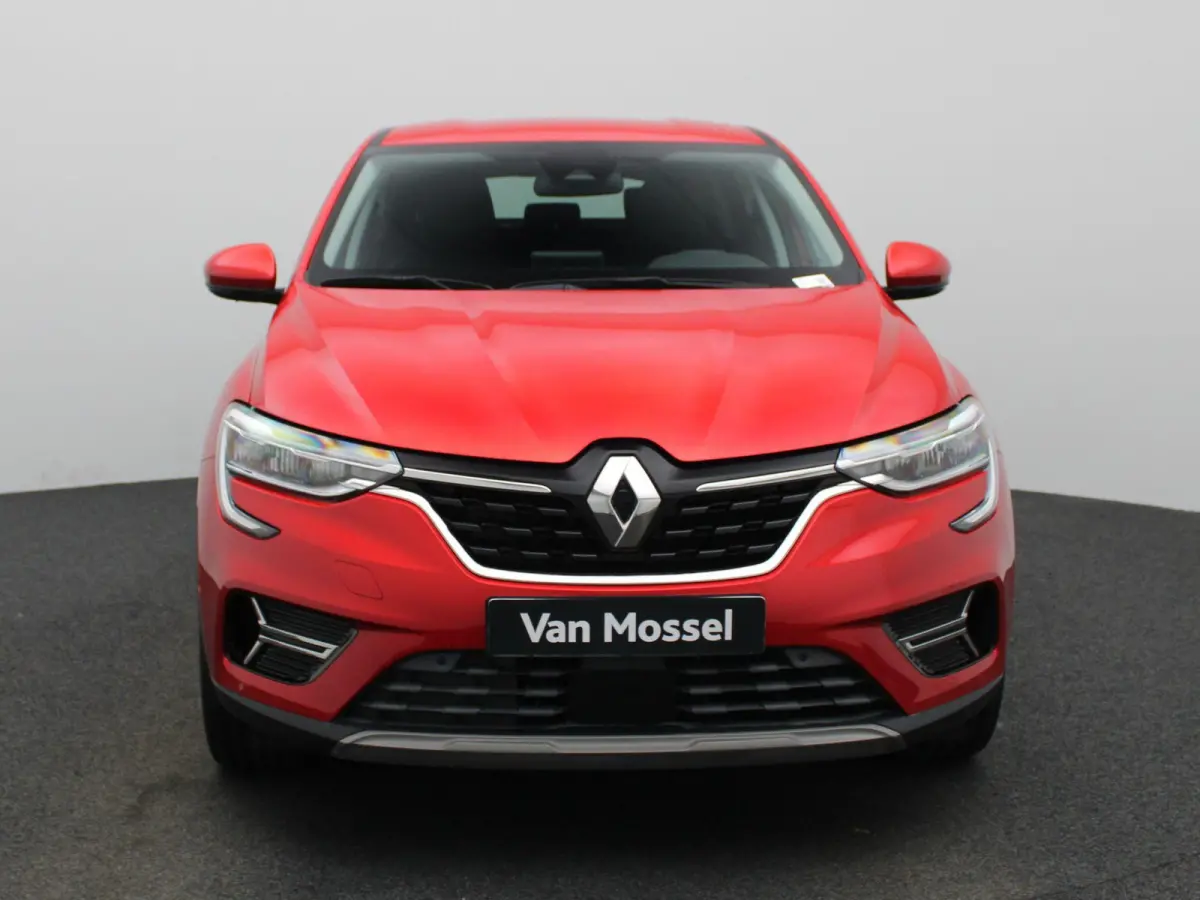 1.6 E-TECH HYBRID INTENS | CAMERA | CLIMATE CONTROL | SFEERVERLICHTING | KEYLESS | NAVIGATIE | LANE ASSIST |