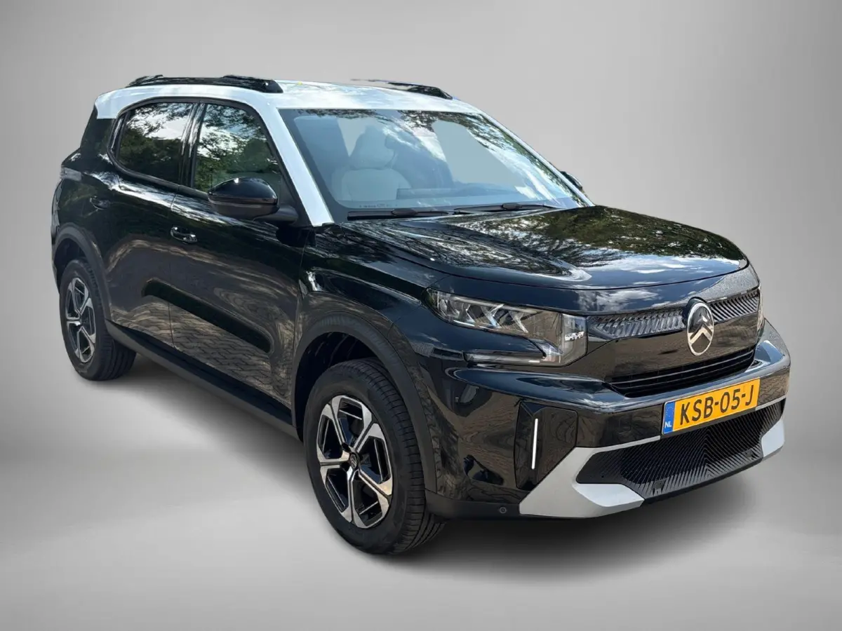1.2 Hybrid 145pk Max Navigatie | Climate control | Draadloze telefoonlader | Dodehoek sensoren | Achteruitrijcamera | Parkeersensoren rondom | Cruse control | 17" lichtmetalen velgen