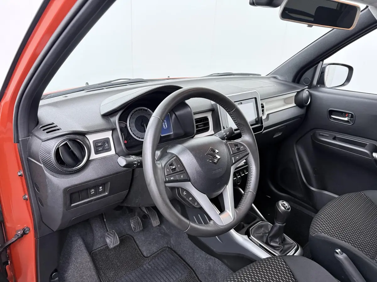 1.2 Smart Hybrid Style | Trekhaak | Stoelverwarming | Navigatie |