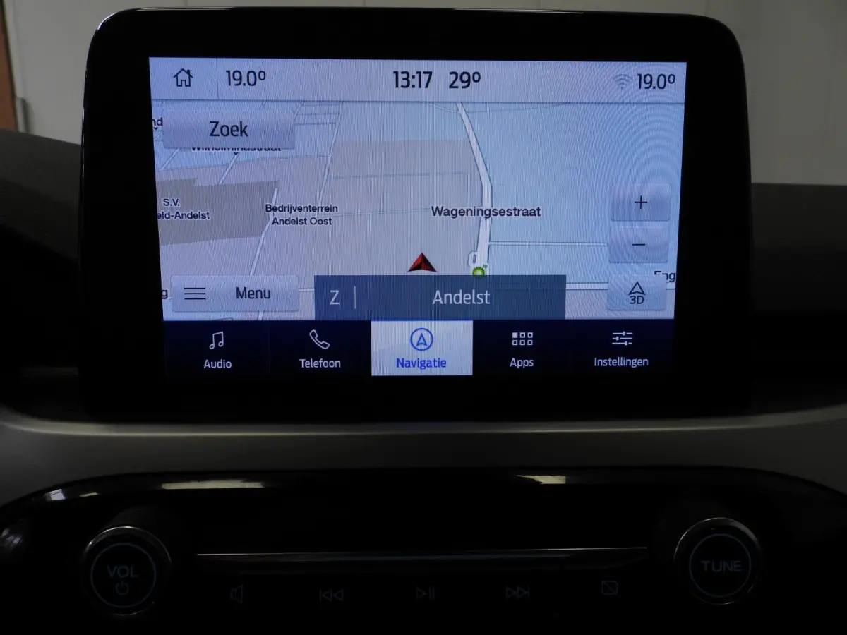 2.5 PHEV Plug-In Cool&Connect TREKH./NAVI/CLIMA/WINTERPACK/17"LMV!