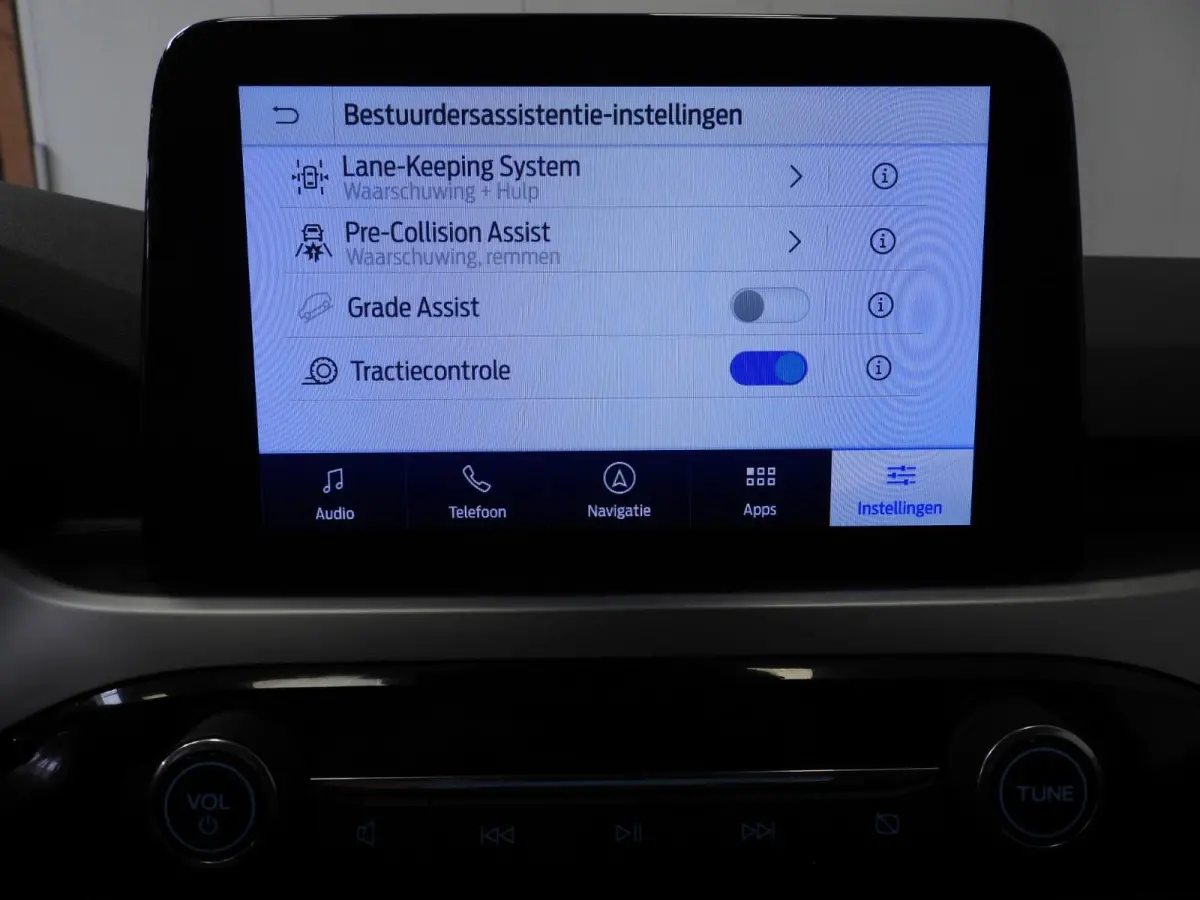 2.5 PHEV Plug-In Cool&Connect TREKH./NAVI/CLIMA/WINTERPACK/17"LMV!