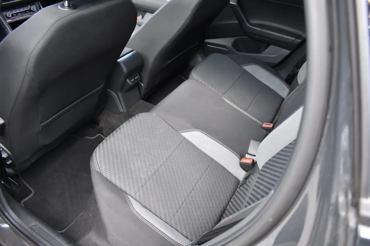 1.0 TSI Highline 95PK | R-LINE | PANORAMA DAK | ADAPT. CRUISE | FULL LED | CLIMATE CONTROL | DAB+