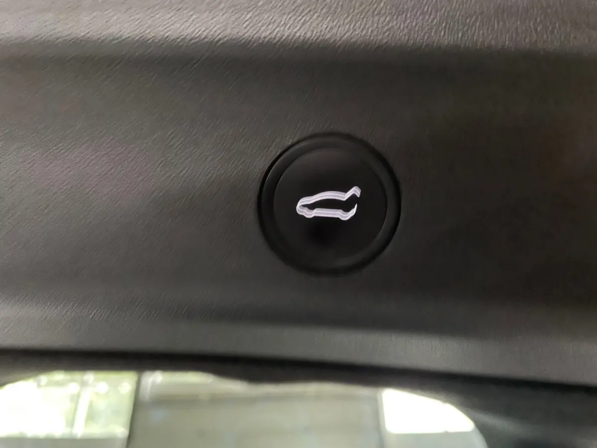 Long Range AWD 75 kWh SOH94% TREKHAAK WARMTEPOMP ORG NL 1E EIGENAAR