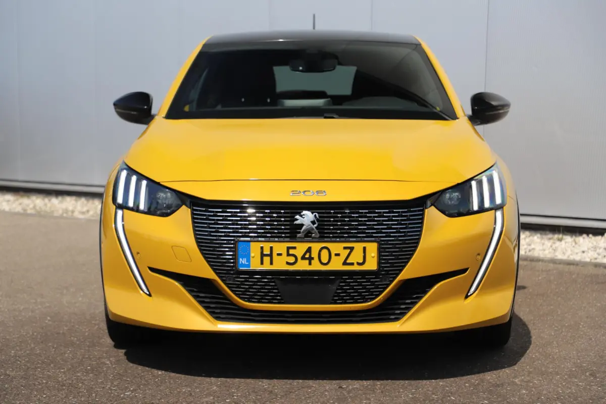 1.2 PureTech GT-Line 102PK Virtual Half Leder LMV Navigatie Achteruitrijcamera Climate Cruise Control