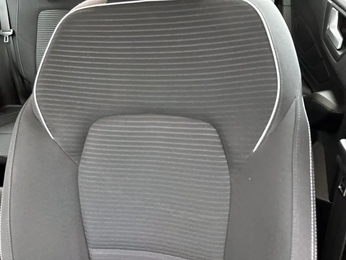 1.5 EcoBoost Titanium Business | TREKHAAK | Cruise control | Parkeersensoren voor en achter | Apple Carplay / Android Auto | Keyless