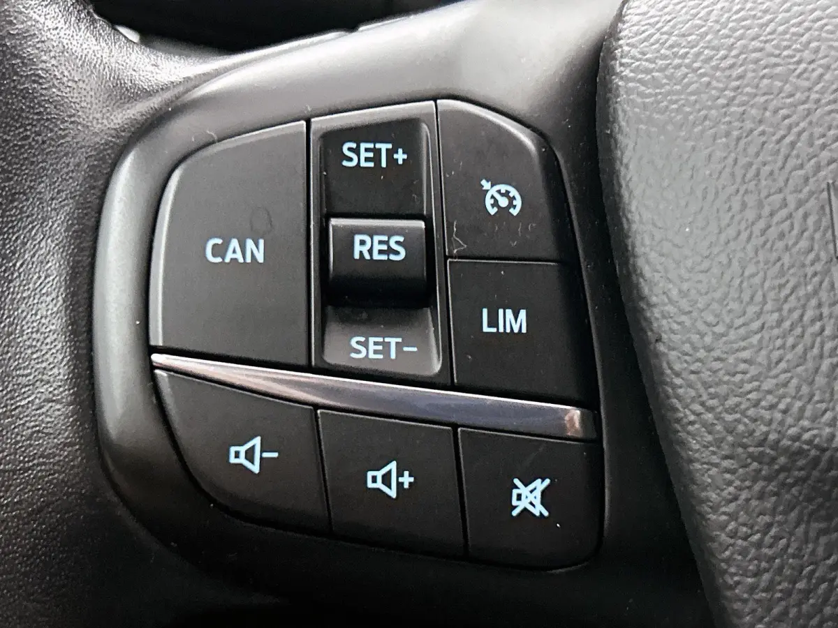 1.5 EcoBoost Titanium Business | TREKHAAK | Cruise control | Parkeersensoren voor en achter | Apple Carplay / Android Auto | Keyless
