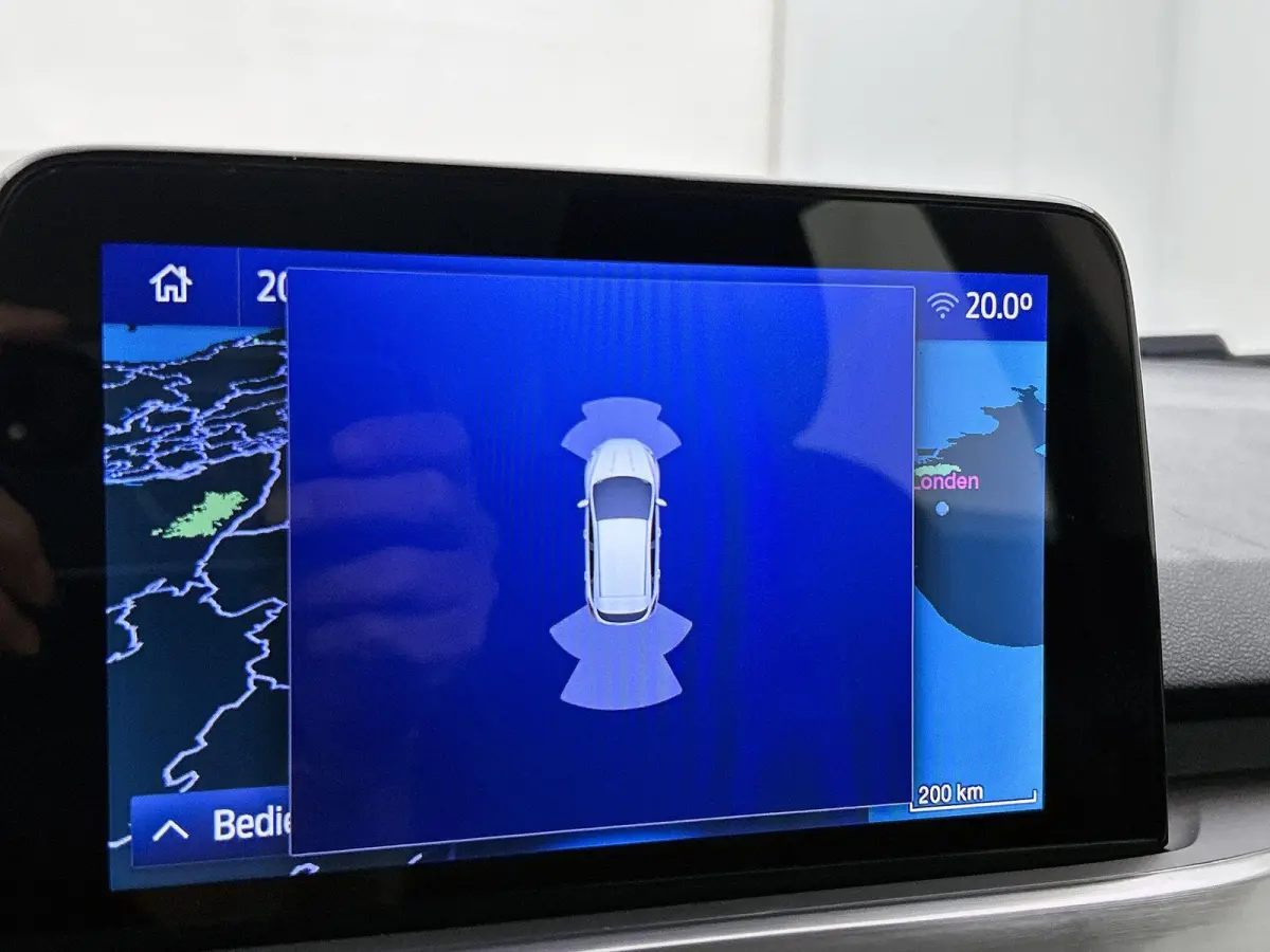 1.5 EcoBoost Titanium Business | TREKHAAK | Cruise control | Parkeersensoren voor en achter | Apple Carplay / Android Auto | Keyless