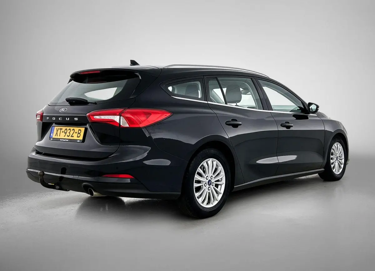 1.5 EcoBoost Titanium Business | TREKHAAK | Cruise control | Parkeersensoren voor en achter | Apple Carplay / Android Auto | Keyless