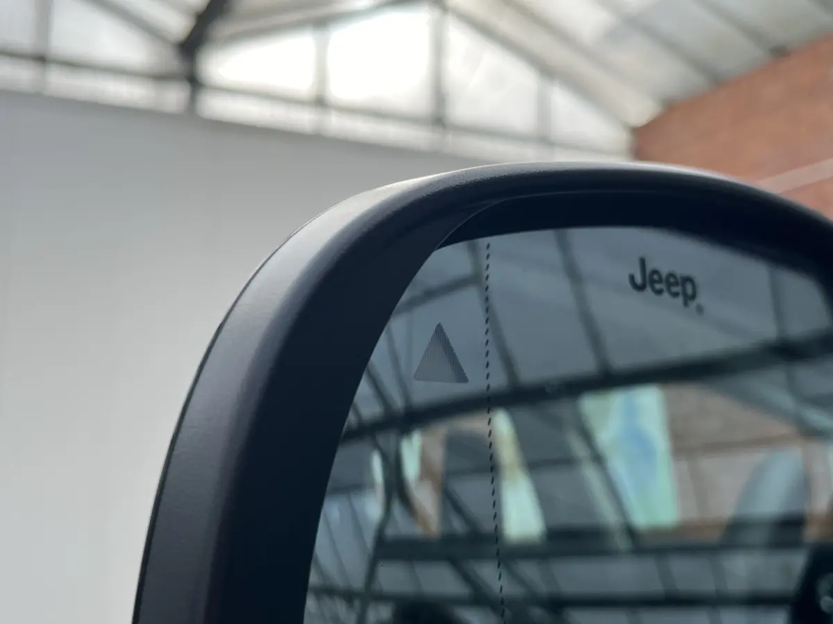 130 e-Hybrid Automaat Altitude | Keyless | Camera rondom | Carplay/Android Auto |