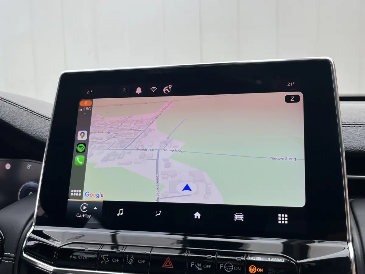 130 e-Hybrid Automaat Altitude | Keyless | Camera rondom | Carplay/Android Auto |