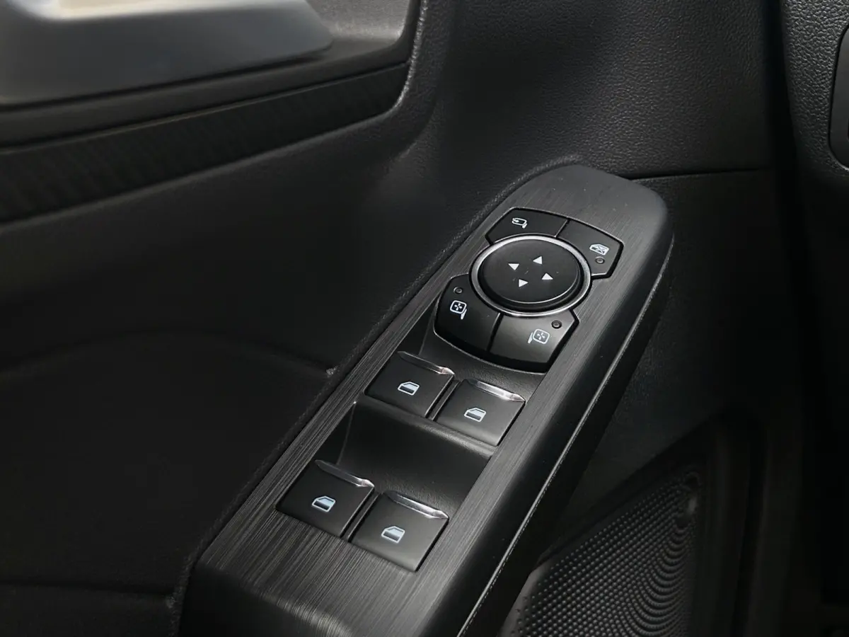 2.5 PHEV ST-Line X | Black Pack | Trekhaak | AGR Stoelen | B&O Audio | 20 inch | Pano