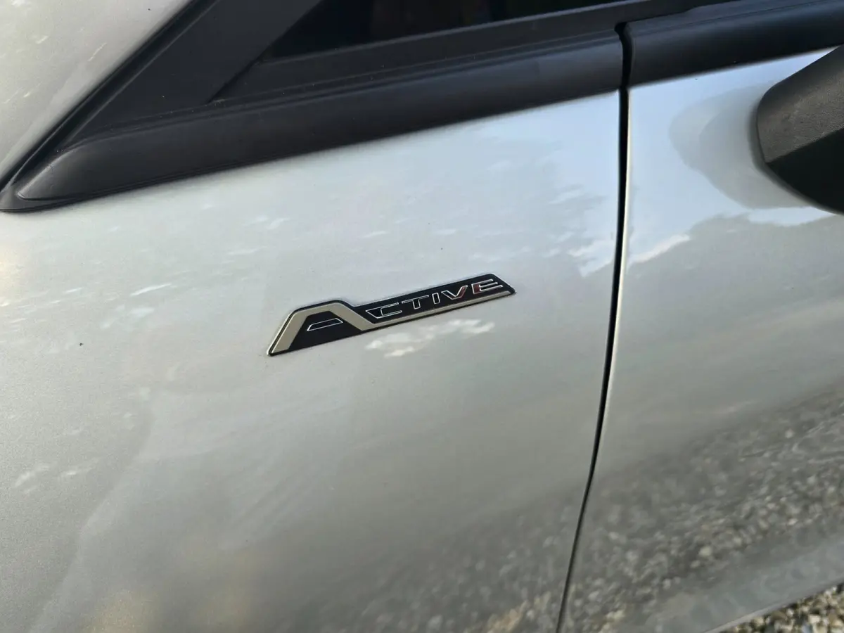 1.0 EcoBoost Hybrid Titanium Vignale Automaat, winterpakket, Airco, cruise control, Apple car play
