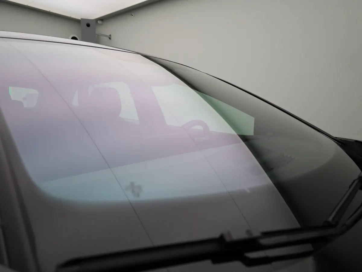 Pro 77 kWh 174 PK| SoH 96,88% | Dealeronderhouden | Navigatie | Stoelverwarming | Stuurwielverwarming | Voorruit Draadloos Verwarmbaar | Parkeersensoren