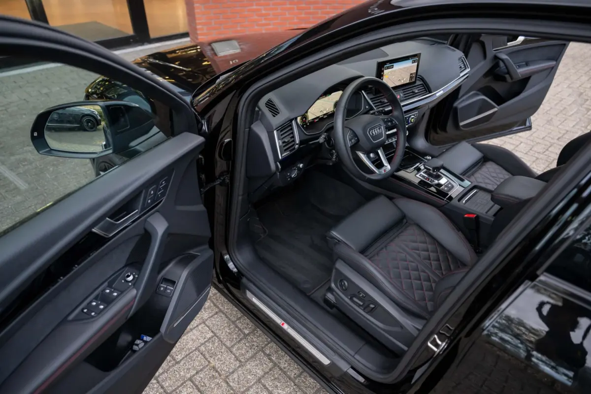 55 TFSI e S-Line Competition Massage Luchtvering