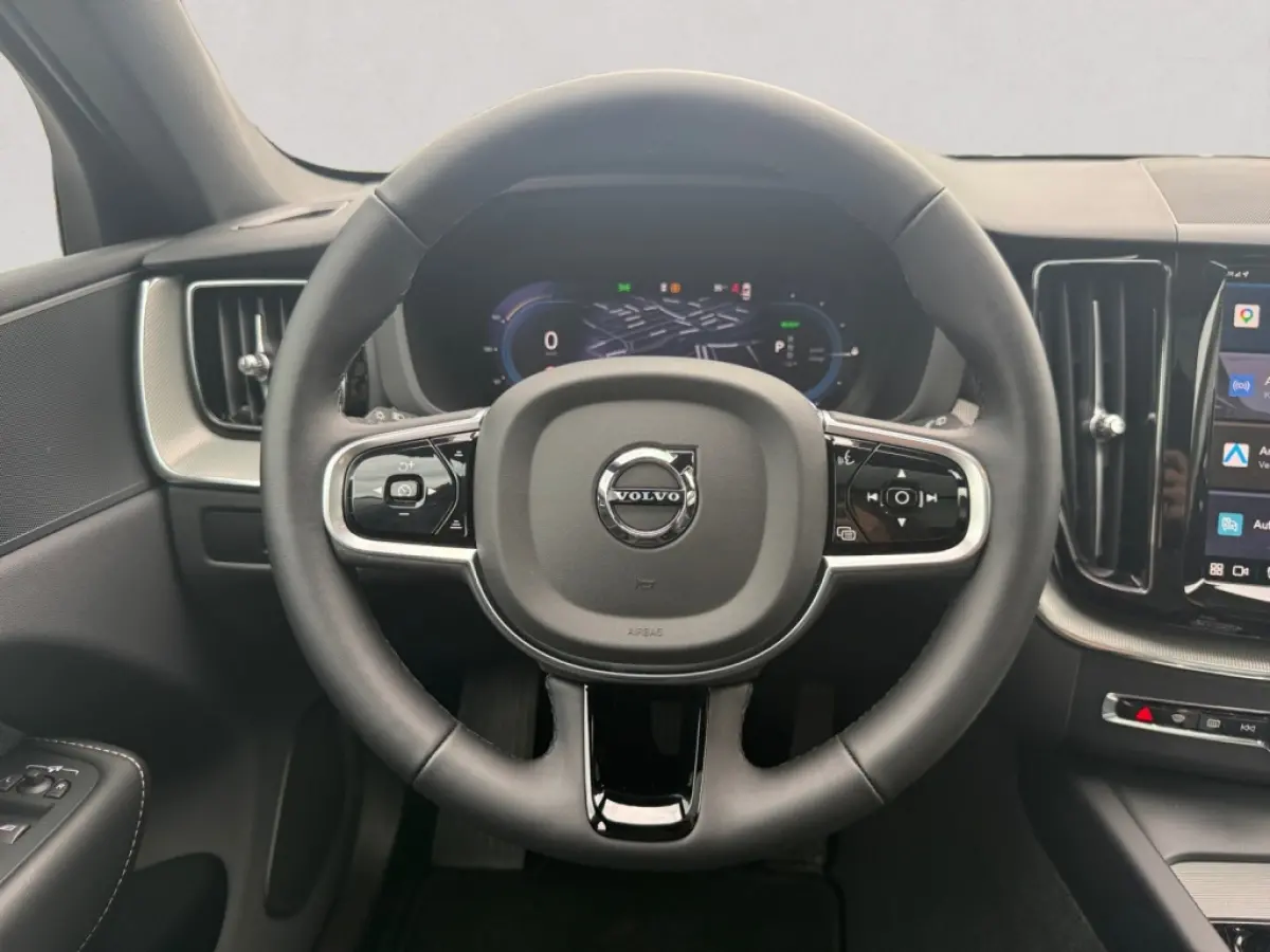 2.0 T8 AWD+ Black Edition | panoramadak | Harmann Kardan