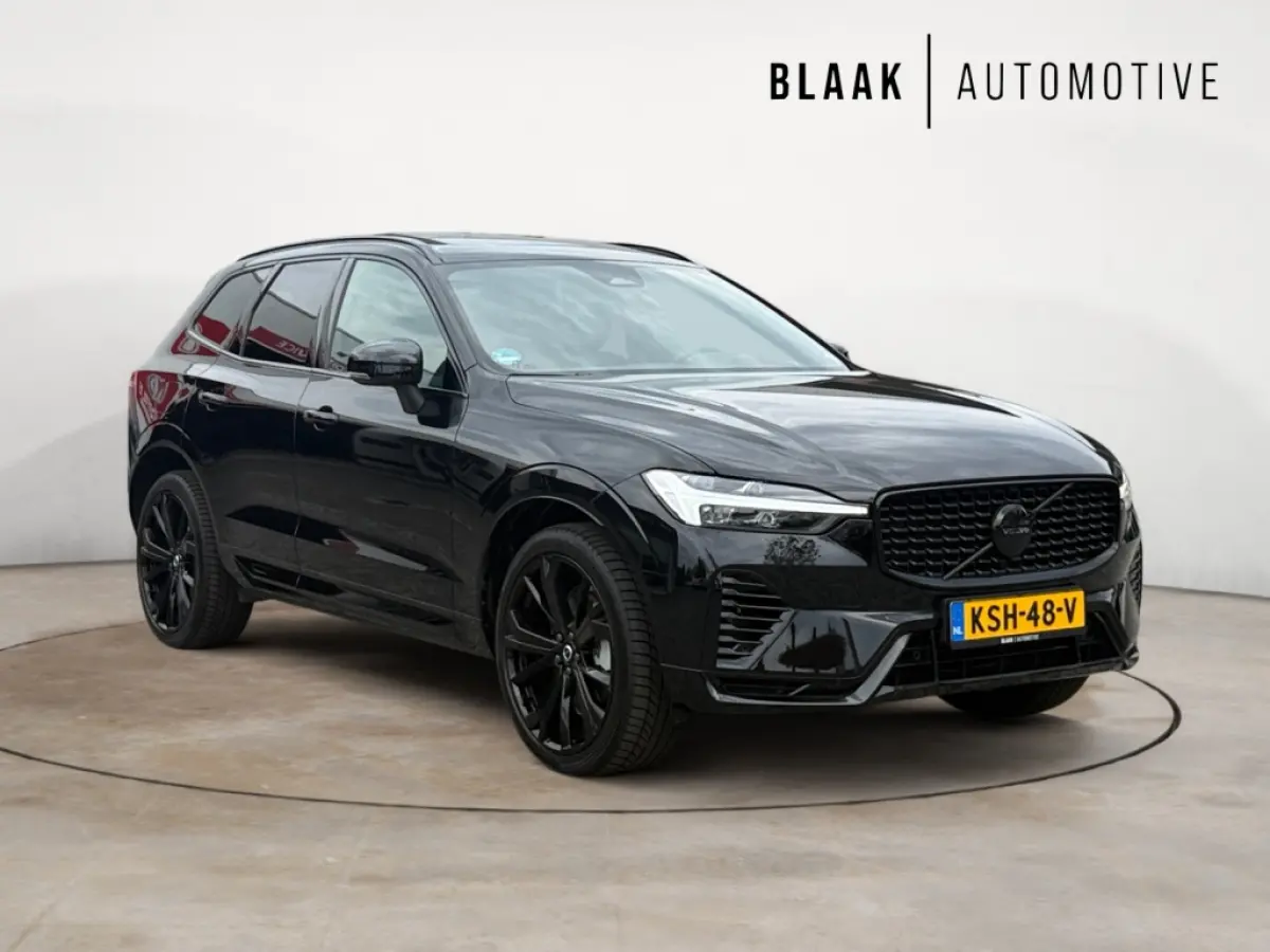 2.0 T8 AWD+ Black Edition | panoramadak | Harmann Kardan
