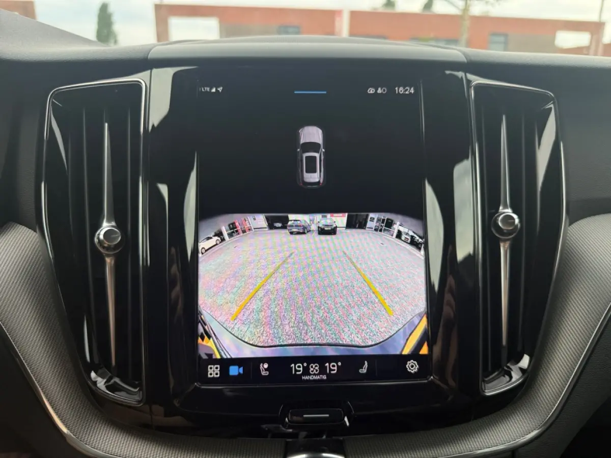 2.0 T8 AWD+ Black Edition | panoramadak | Harmann Kardan