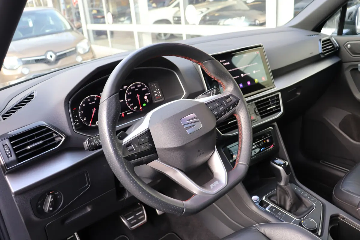 1.5 TSI FR Business Intense 7p. Zeer compleet, trekhaak wegklapbaar, panoramadak, leder.