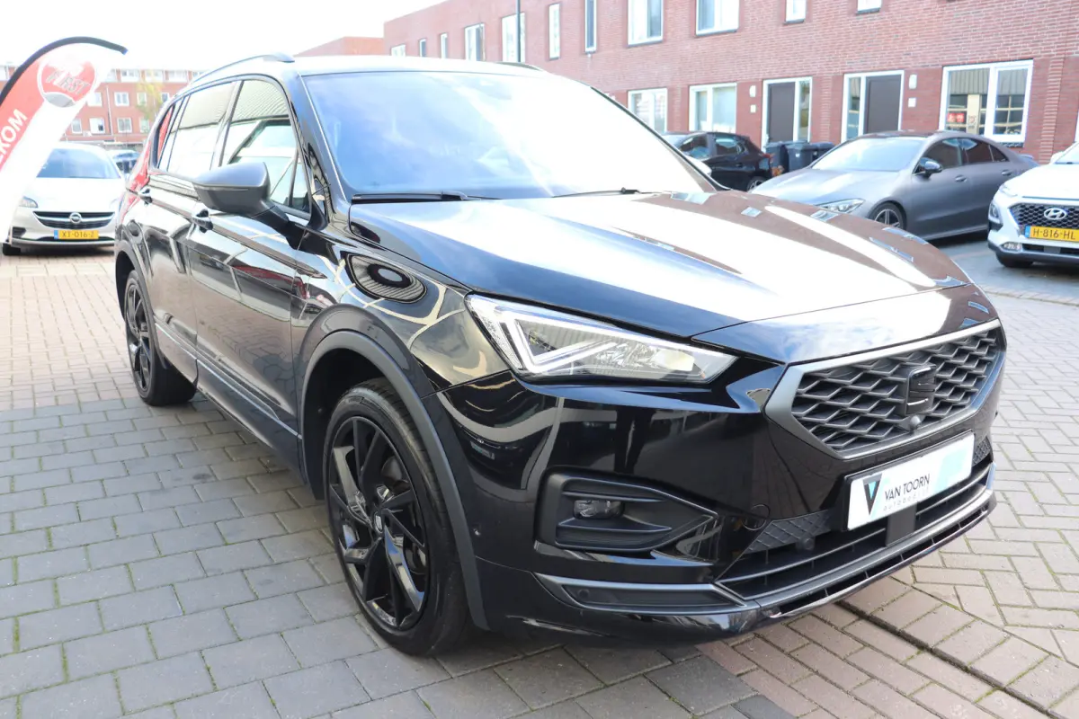 1.5 TSI FR Business Intense 7p. Zeer compleet, trekhaak wegklapbaar, panoramadak, leder.