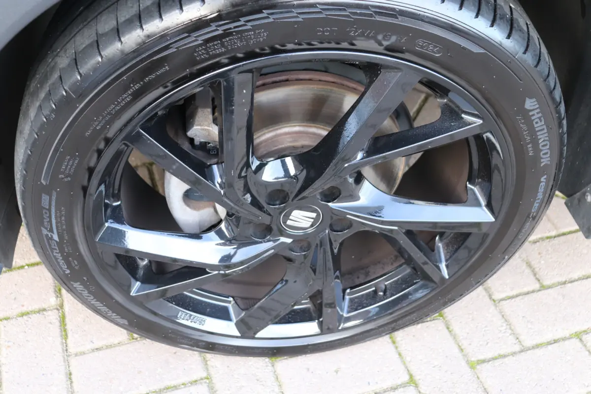 1.5 TSI FR Business Intense 7p. Zeer compleet, trekhaak wegklapbaar, panoramadak, leder.