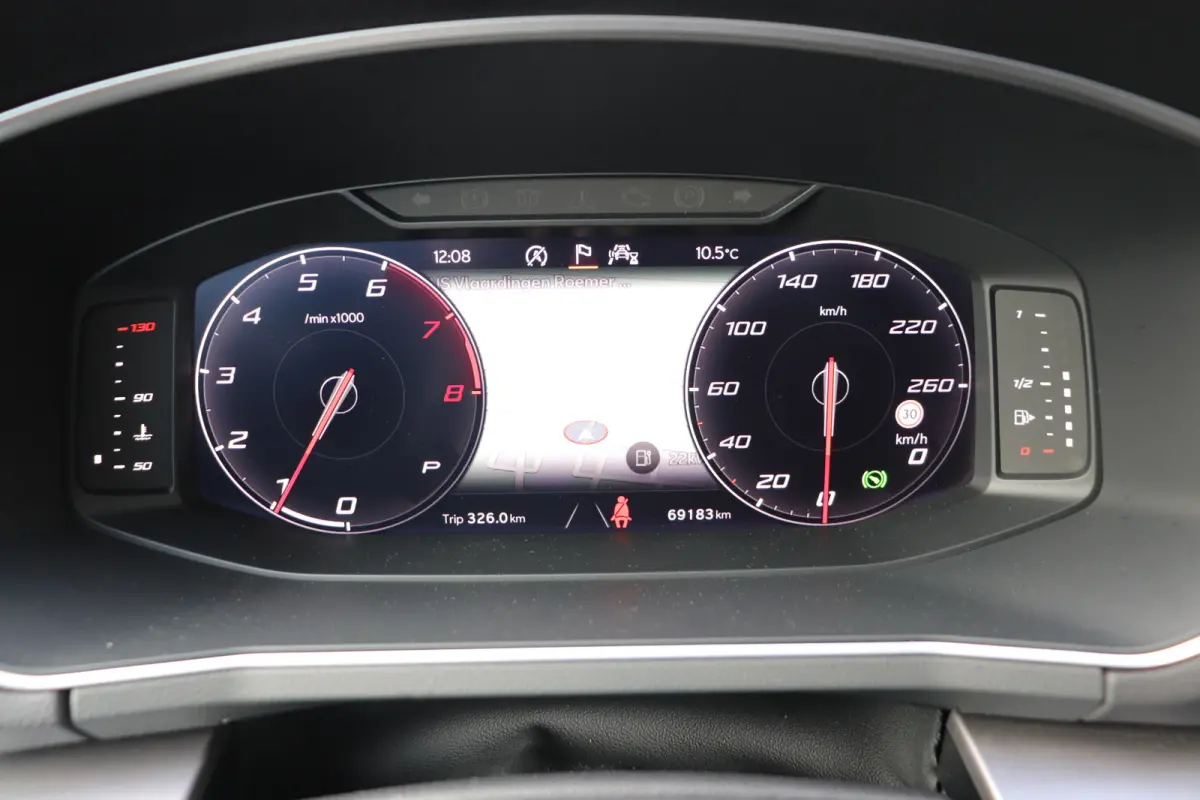 1.5 TSI FR Business Intense 7p. Zeer compleet, trekhaak wegklapbaar, panoramadak, leder.