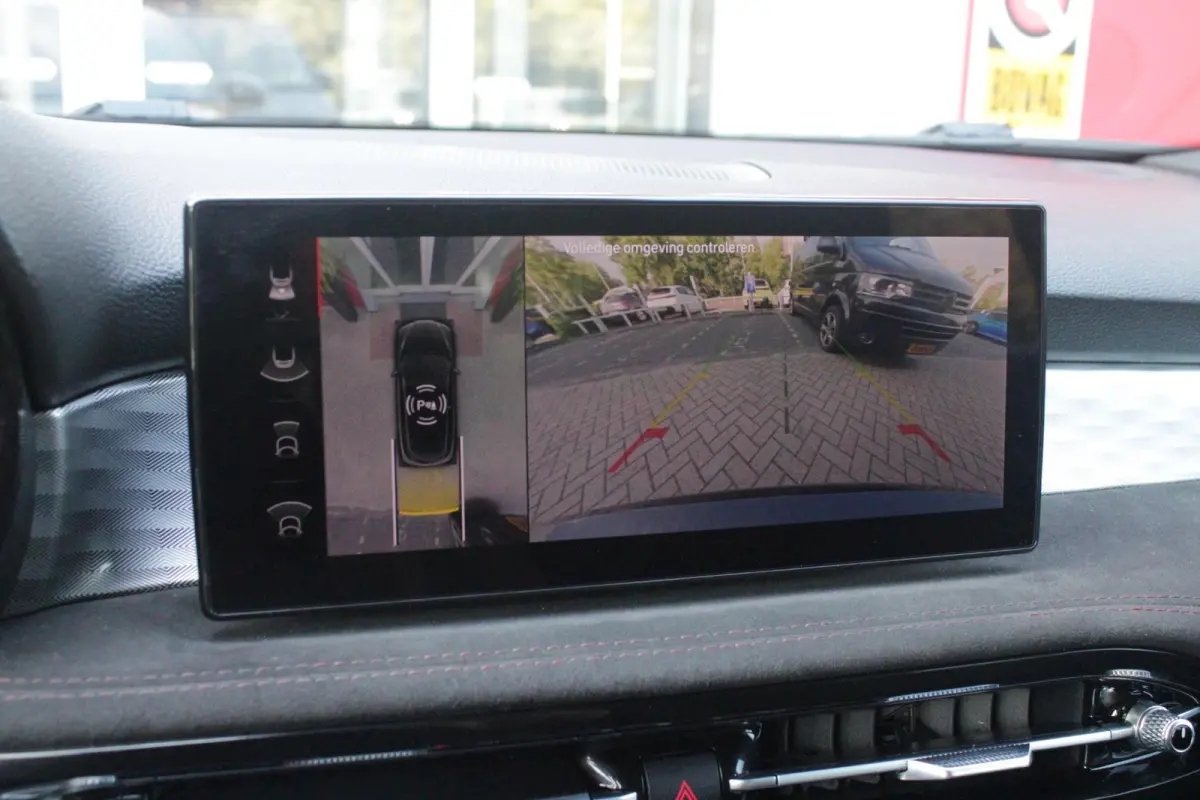 1.5T 160PK Hybrid Veloce TECHNOLOGY PACK: PARKEERWAARSCHUWING VOOR EN ACHTER/360° CAMERA / AUTONOMOUS DRIVING LEVEL 2: ADAPTIVE CRUISE CONTROL/LANE CENTERING ASSIST/TRAFFIC JAM ASSIST DODEH