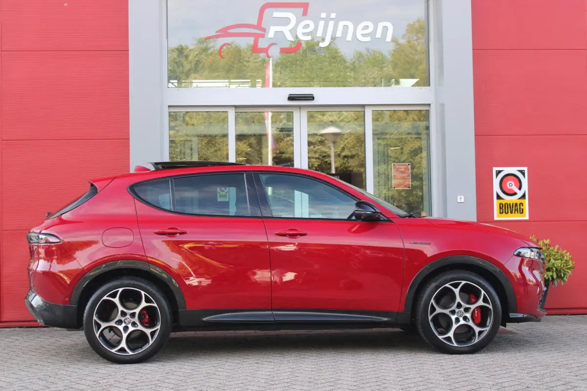 1.5T 160PK Hybrid Veloce TECHNOLOGY PACK: PARKEERWAARSCHUWING VOOR EN ACHTER/360° CAMERA / AUTONOMOUS DRIVING LEVEL 2: ADAPTIVE CRUISE CONTROL/LANE CENTERING ASSIST/TRAFFIC JAM ASSIST DODEH