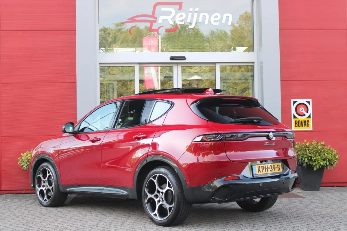 1.5T 160PK Hybrid Veloce TECHNOLOGY PACK: PARKEERWAARSCHUWING VOOR EN ACHTER/360° CAMERA / AUTONOMOUS DRIVING LEVEL 2: ADAPTIVE CRUISE CONTROL/LANE CENTERING ASSIST/TRAFFIC JAM ASSIST DODEH