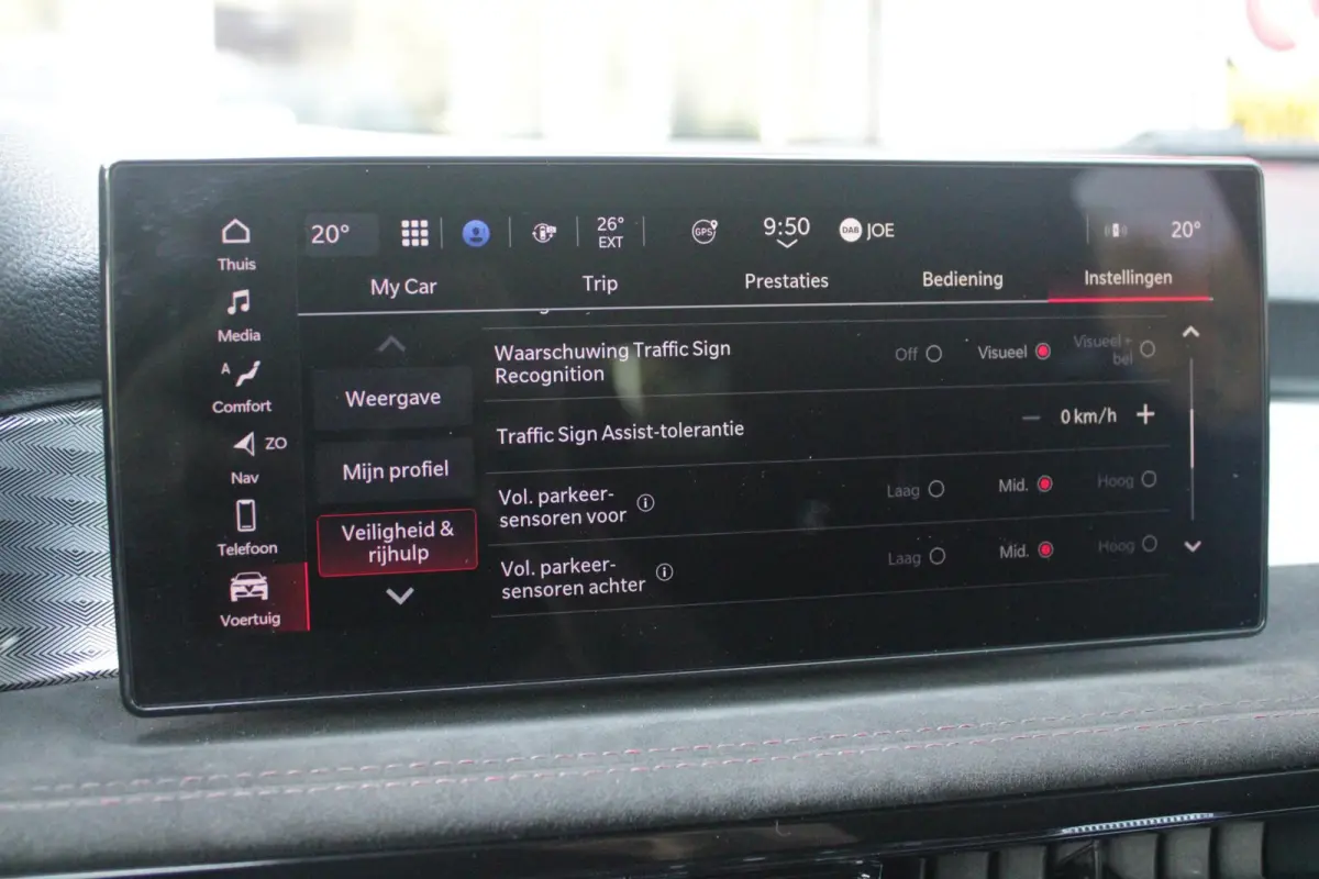 1.5T 160PK Hybrid Veloce TECHNOLOGY PACK: PARKEERWAARSCHUWING VOOR EN ACHTER/360° CAMERA / AUTONOMOUS DRIVING LEVEL 2: ADAPTIVE CRUISE CONTROL/LANE CENTERING ASSIST/TRAFFIC JAM ASSIST DODEH