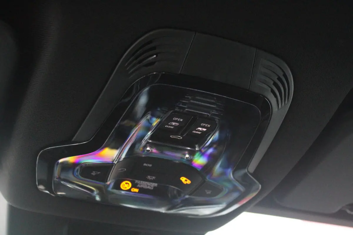 1.5T 160PK Hybrid Veloce TECHNOLOGY PACK: PARKEERWAARSCHUWING VOOR EN ACHTER/360° CAMERA / AUTONOMOUS DRIVING LEVEL 2: ADAPTIVE CRUISE CONTROL/LANE CENTERING ASSIST/TRAFFIC JAM ASSIST DODEH