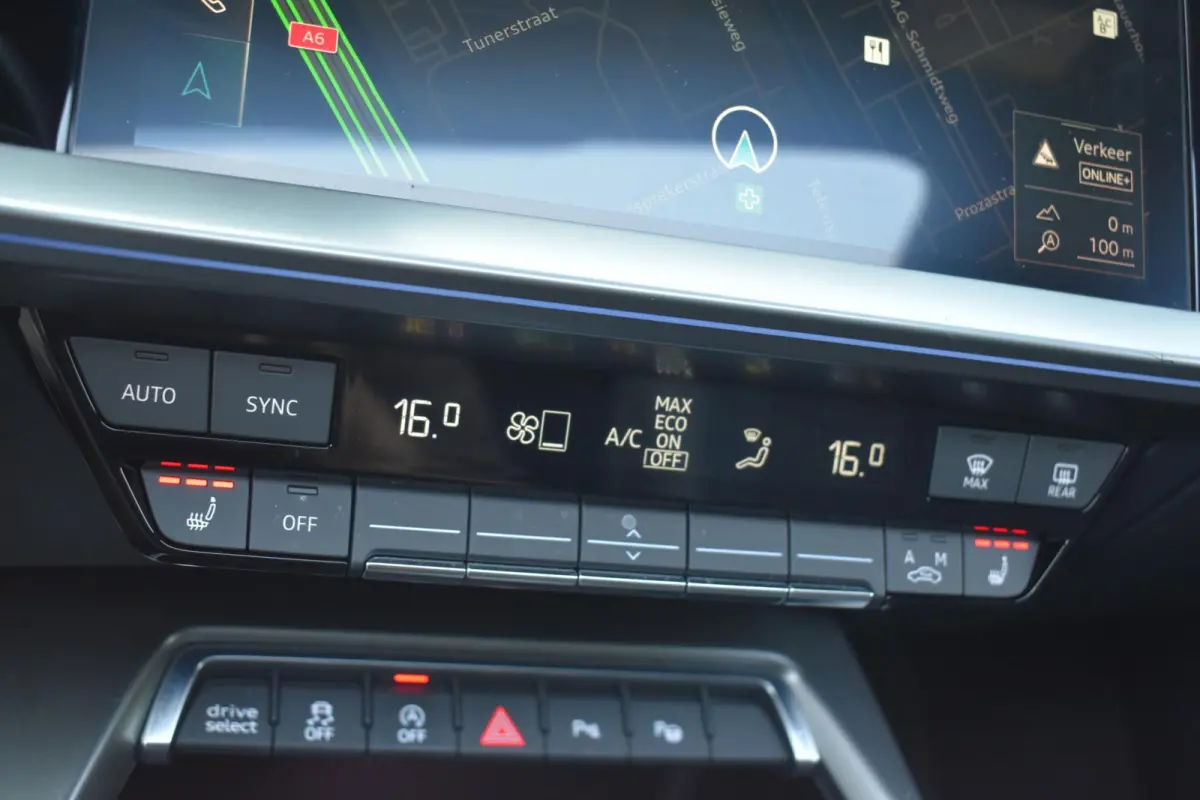 2.0 TFSI S3 quattro Pano Massage Keyless Lane Acc Camera