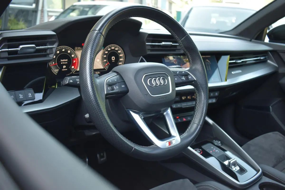 2.0 TFSI S3 quattro Pano Massage Keyless Lane Acc Camera