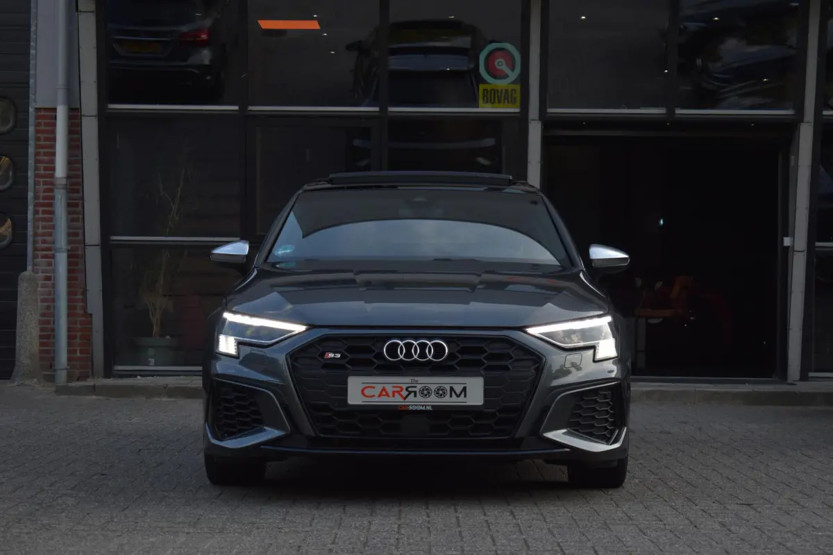 2.0 TFSI S3 quattro Pano Massage Keyless Lane Acc Camera