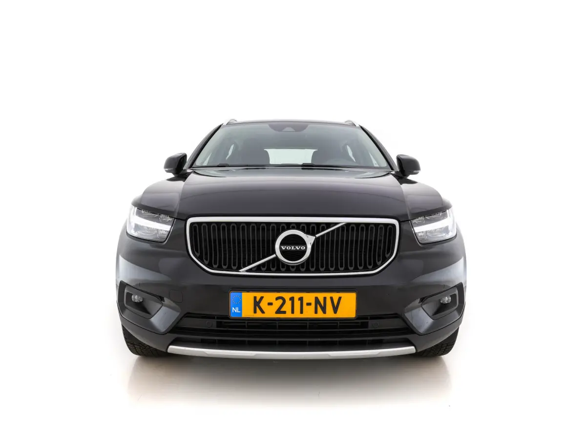 1.5 T3 Inscription Aut. *NAVI-FULLMAP | FULL-LED | LEATHER | DIGI-COCKPIT | CAMERA | BLIS | LANE-ASSIST | COMFORTSEATS | ECC | PDC | CRUISE | 19"ALU*