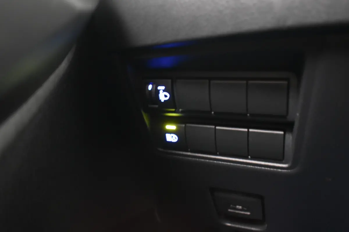 1.5 Hybrid Dynamic Camera Clima Stoel verw Cruise Virtual