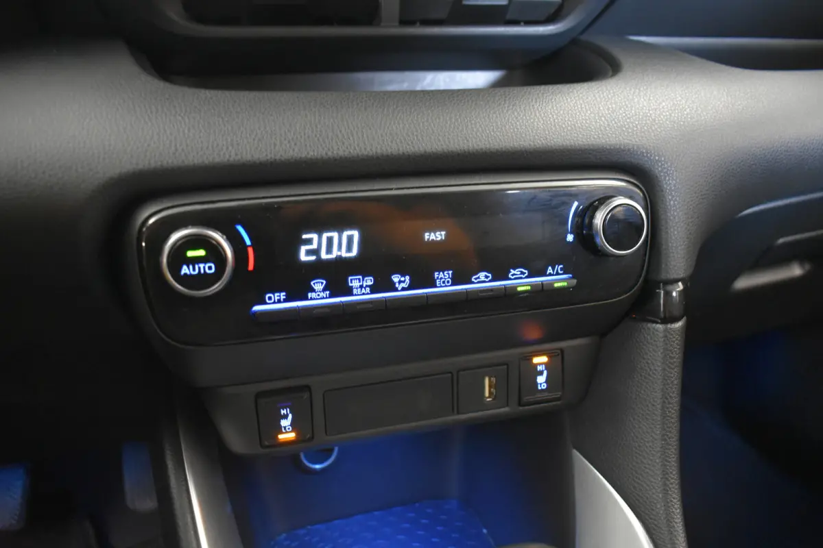 1.5 Hybrid Dynamic Camera Clima Stoel verw Cruise Virtual