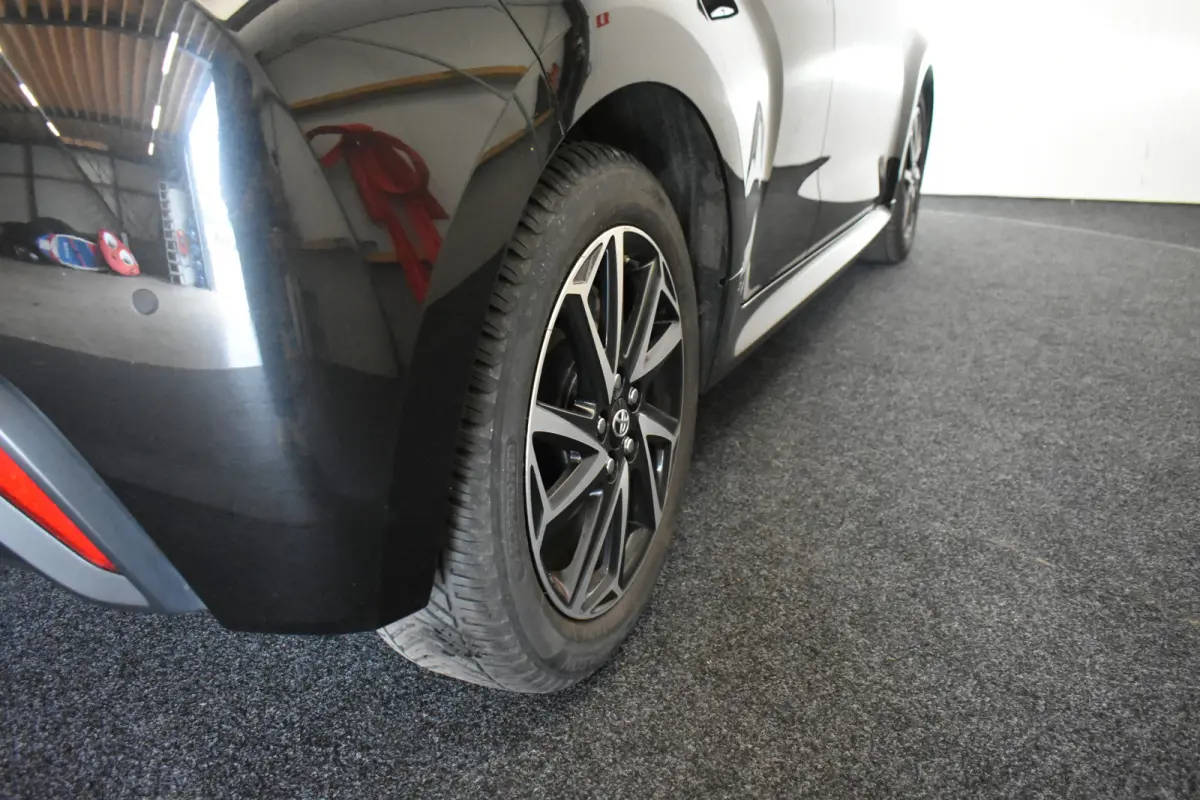 1.5 Hybrid Dynamic Camera Clima Stoel verw Cruise Virtual