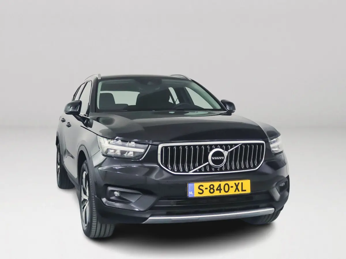 T4 R-Design Expression | Parkeercamera | Stoel- en stuurverwarming | Cruise control | Trekhaak