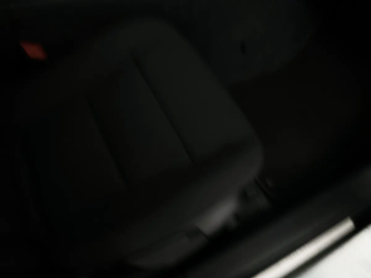T4 R-Design Expression | Parkeercamera | Stoel- en stuurverwarming | Cruise control | Trekhaak