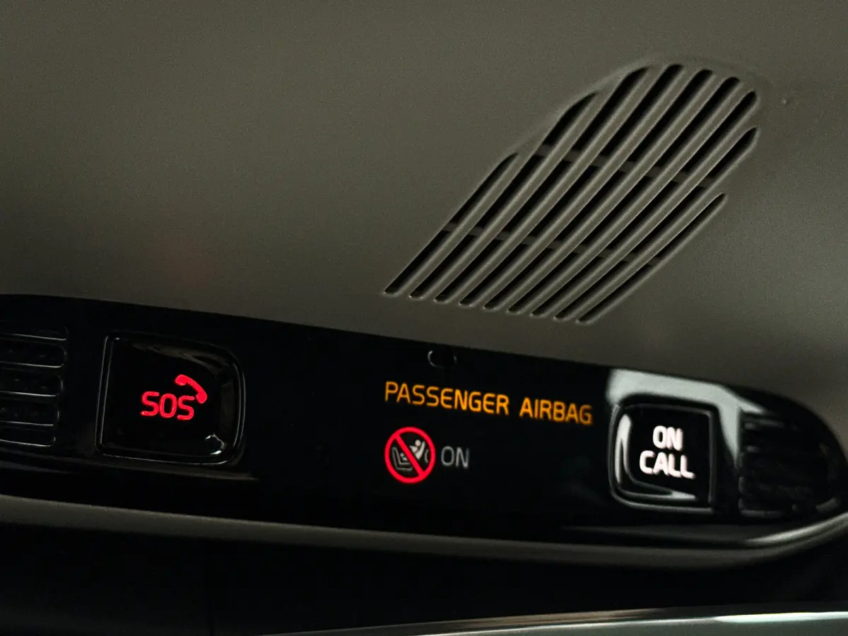 T4 R-Design Expression | Parkeercamera | Stoel- en stuurverwarming | Cruise control | Trekhaak