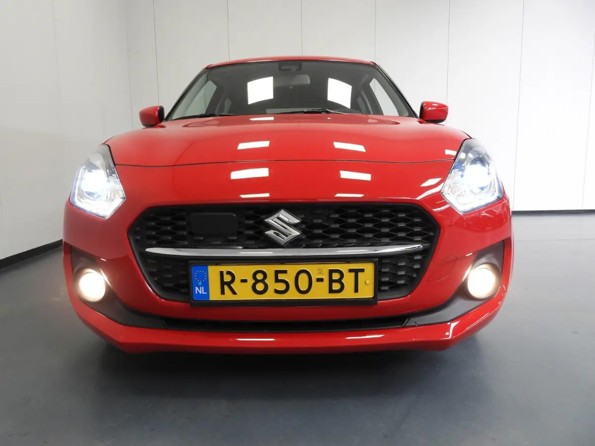 1.2 Select Smart Hybrid NAVI-APP/CAMERA/AIRCO/LED/16"LMV!