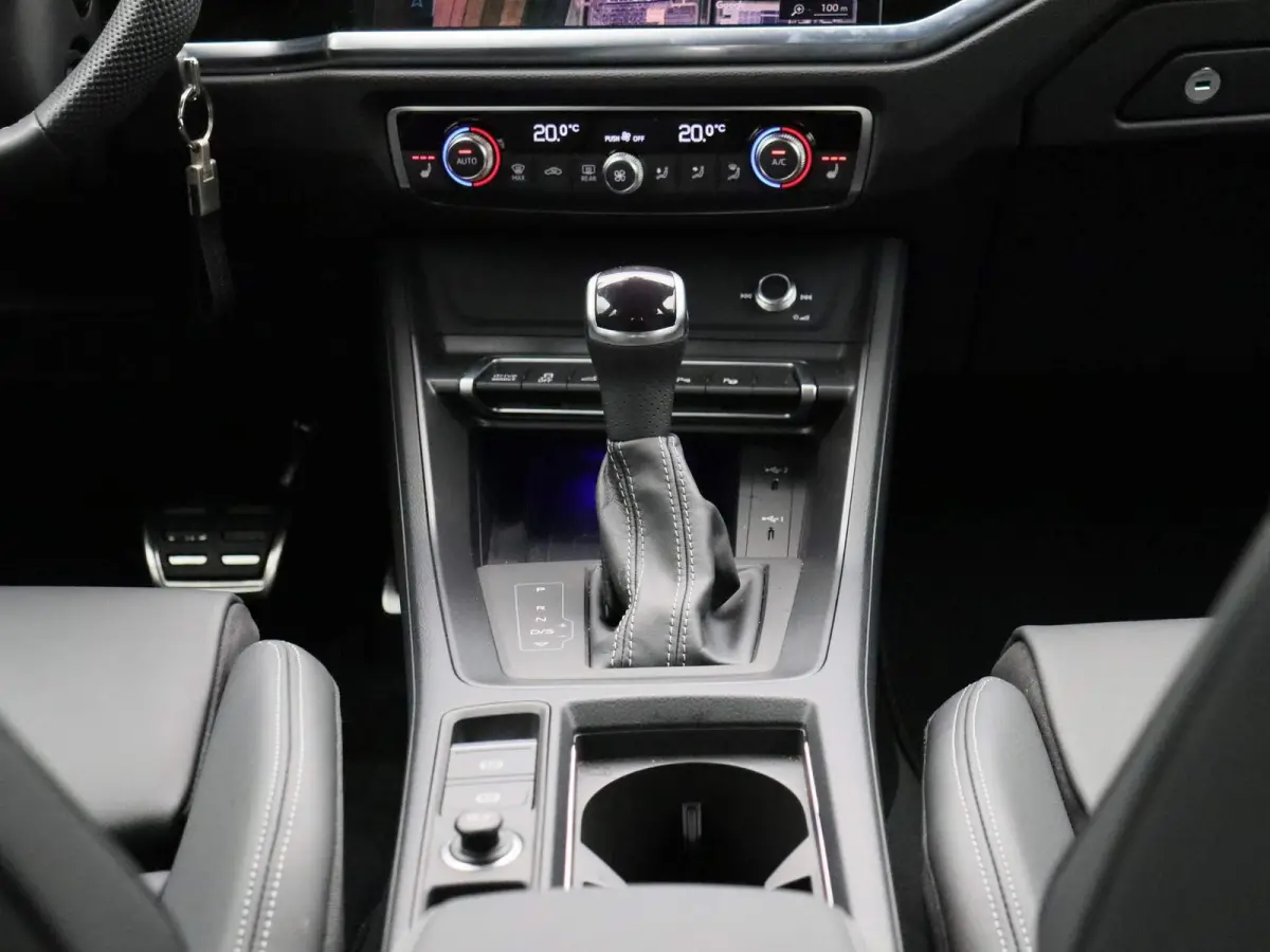 45 TFSI e S edition 245 PK | Automaat | S-line | Navigatie Plus | Virtual Cockpit Plus | Audi Sound System | Optiekpakket Zwart | Achteruitrijcamera | Parkeersensoren | Cruise Control | Stoe