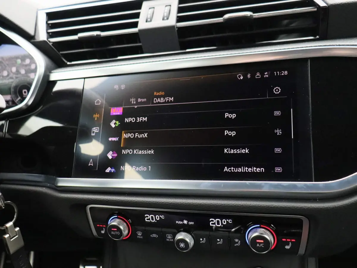 45 TFSI e S edition 245 PK | Automaat | S-line | Navigatie Plus | Virtual Cockpit Plus | Audi Sound System | Optiekpakket Zwart | Achteruitrijcamera | Parkeersensoren | Cruise Control | Stoe