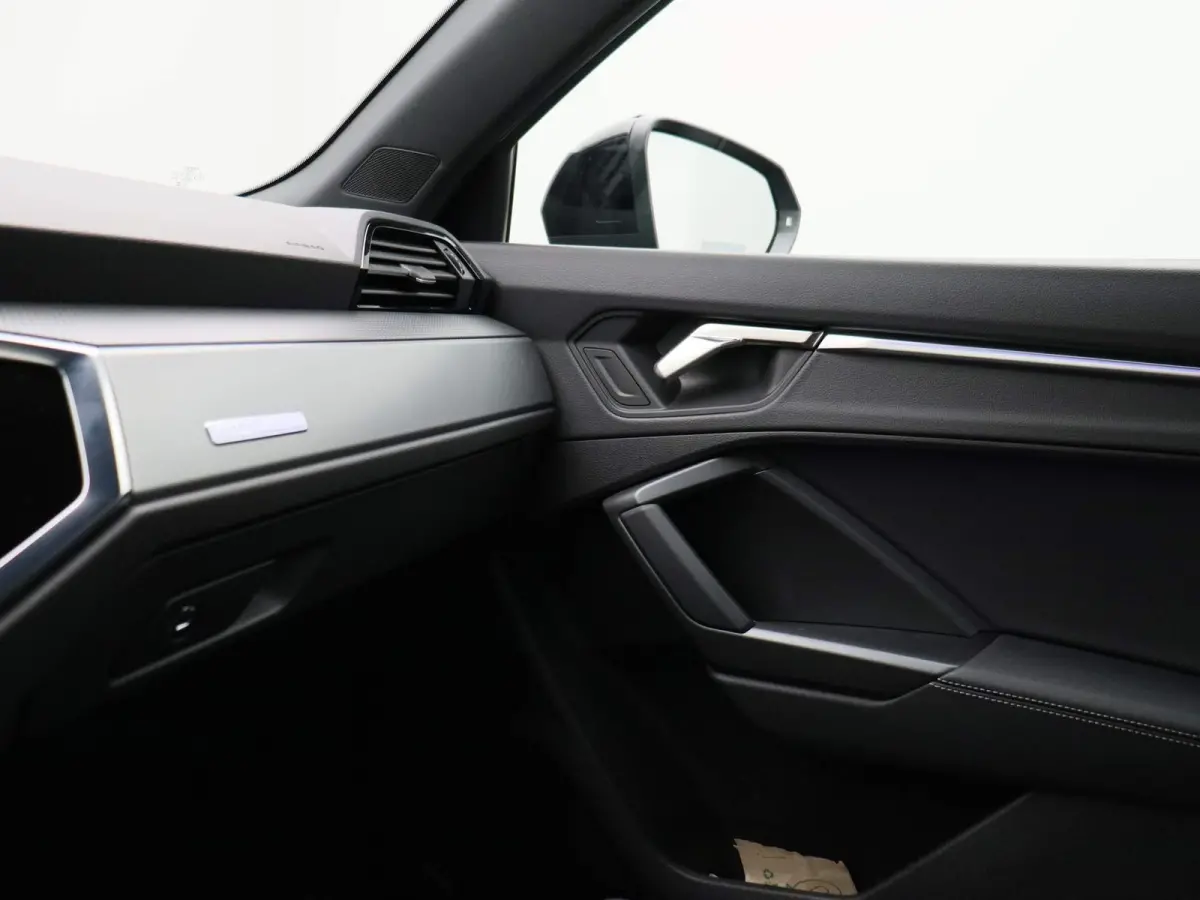 45 TFSI e S edition 245 PK | Automaat | S-line | Navigatie Plus | Virtual Cockpit Plus | Audi Sound System | Optiekpakket Zwart | Achteruitrijcamera | Parkeersensoren | Cruise Control | Stoe