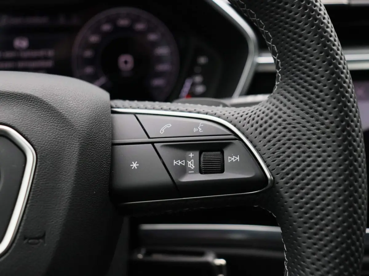 45 TFSI e S edition 245 PK | Automaat | S-line | Navigatie Plus | Virtual Cockpit Plus | Audi Sound System | Optiekpakket Zwart | Achteruitrijcamera | Parkeersensoren | Cruise Control | Stoe