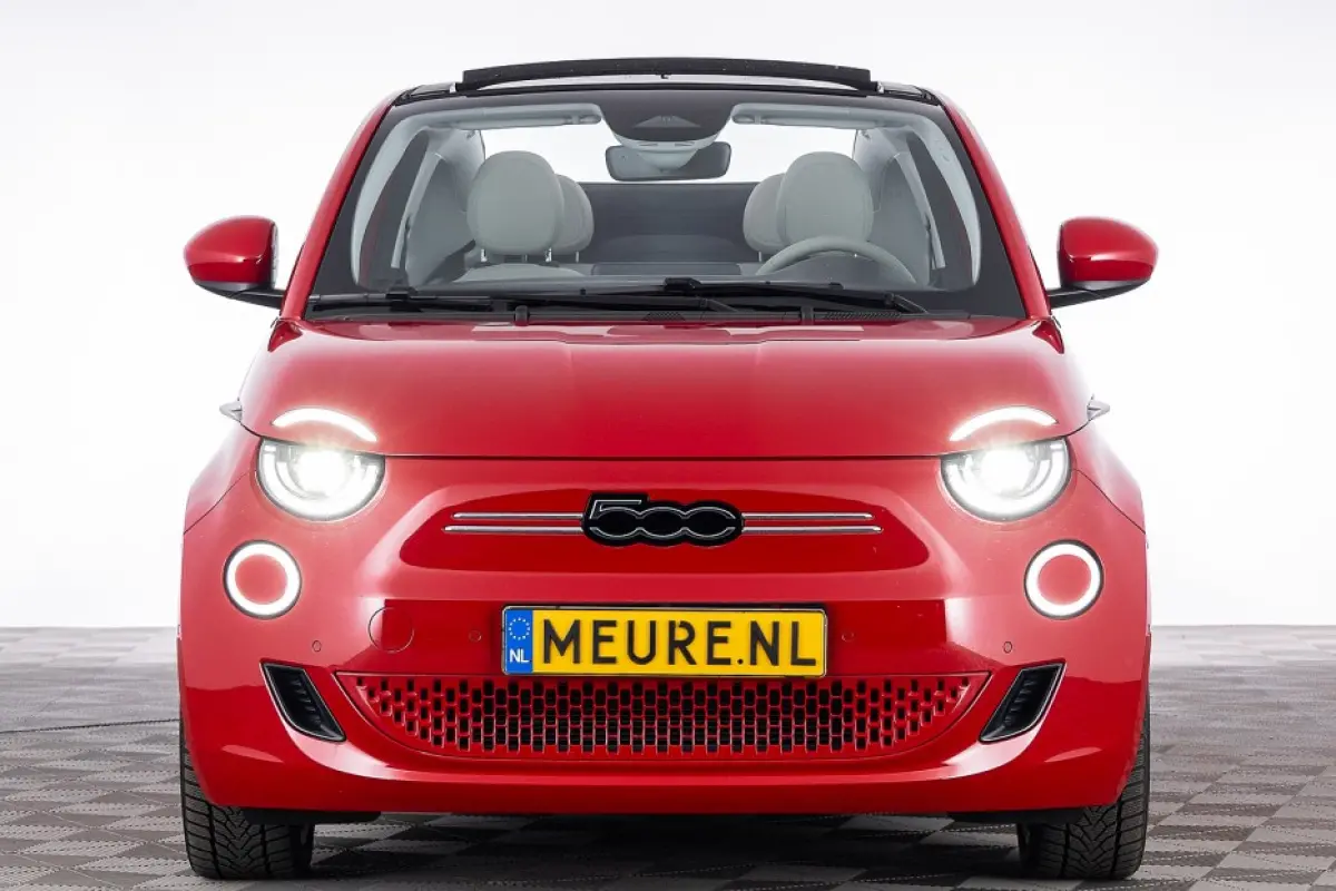 42kWh La Prima | SOH: 97,65% | 'ROSSO PASSIONE' !